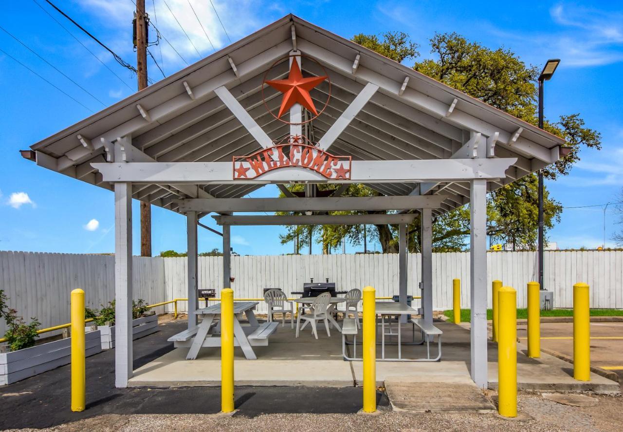 Americas Best Value Inn Columbus Eksteriør billede