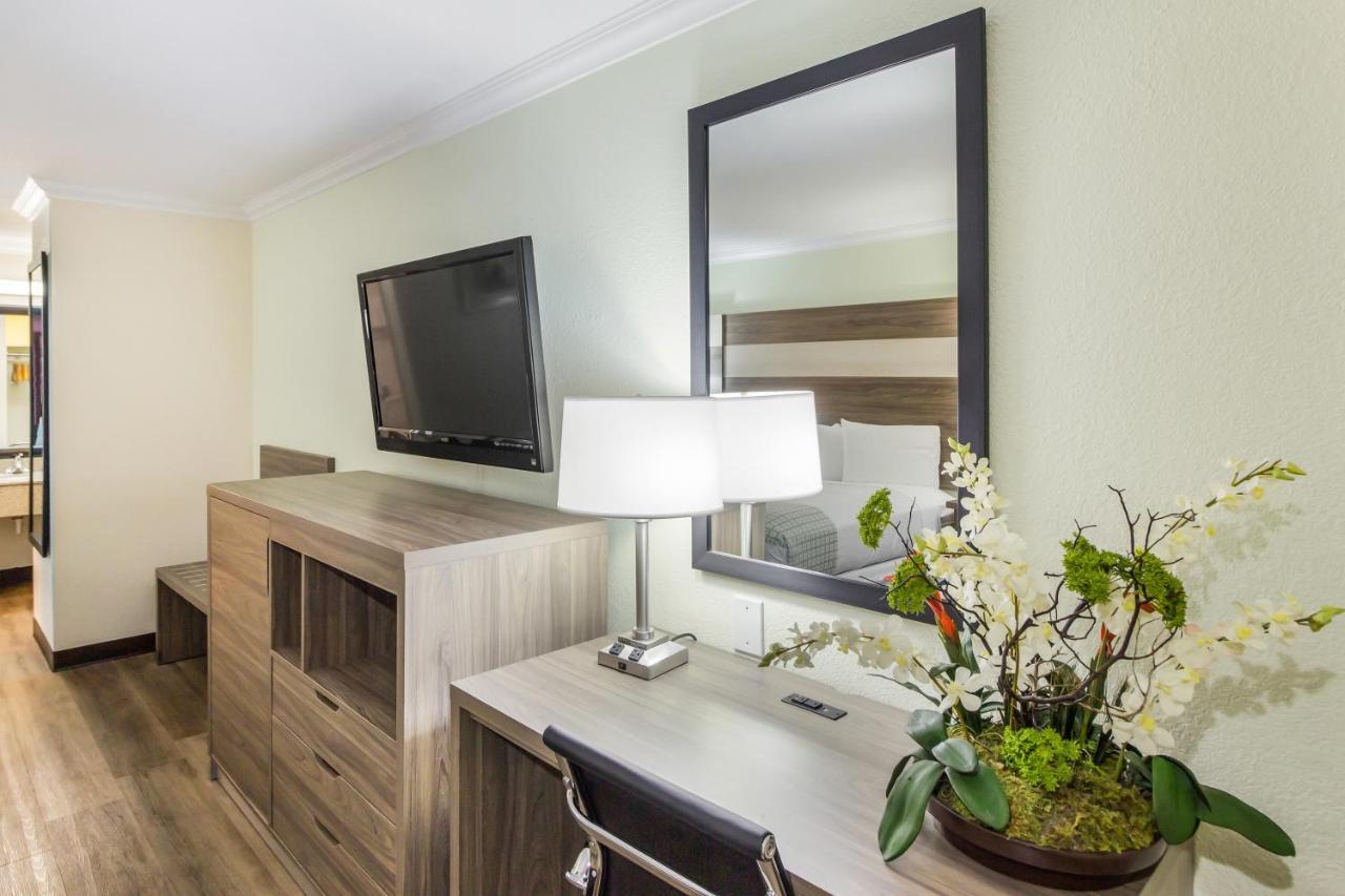 Americas Best Value Inn Columbus Eksteriør billede